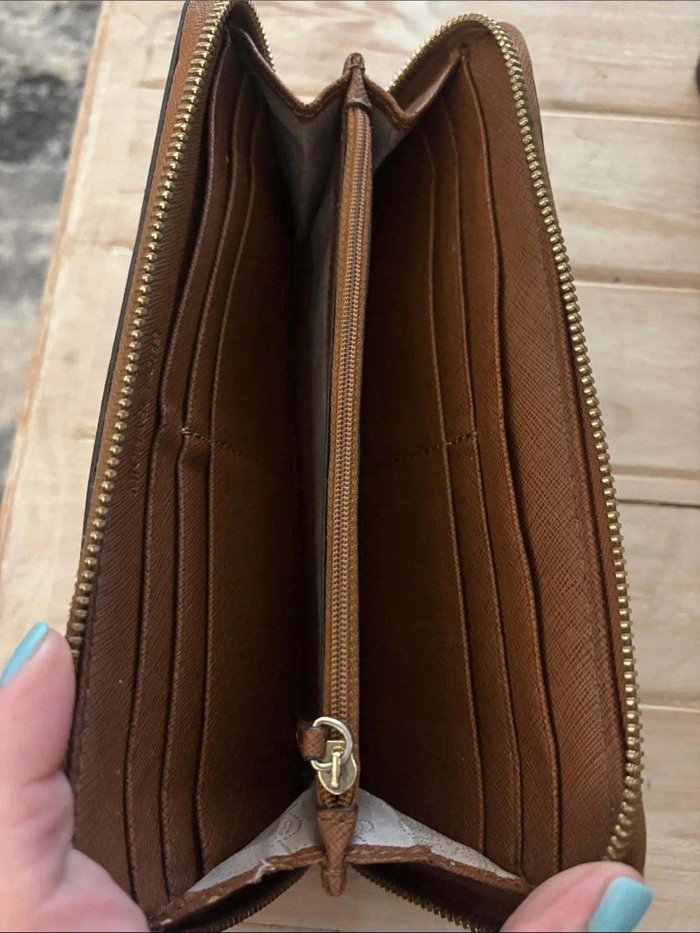 MICHAEL KORS JET SET Acorn Brown Zip Around Leather Continental Wallet